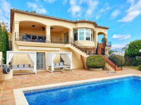 Los Arqueros Golf Villas